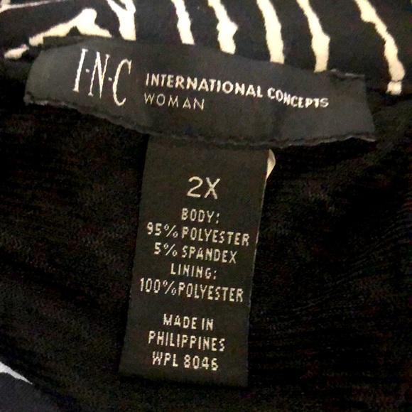 Dress - Picture 3 of 3